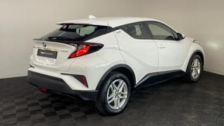 Toyota C-HR  - Business - photo 3