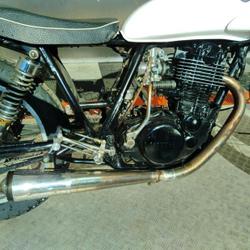 Yamaha SR 400  Vitrolles