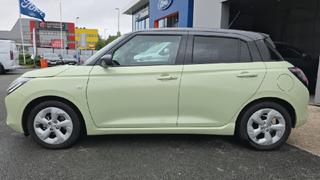 Suzuki Swift  - photo 1
