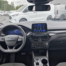 Ford Kuga 2.5 Duratec 190ch FHEV Bio&eacute;thanol ST-Line Business BVA B&egrave;gles