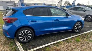 Ford Focus  - Titanium - photo 1