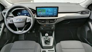 Ford Focus  - Titanium - photo 2