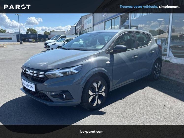 Dacia Sandero  - 14 990 €