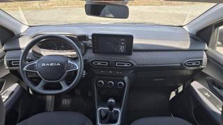 Dacia Sandero  - photo 2