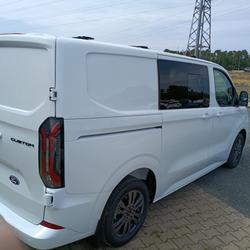 Ford Transit Custom 320 L1H1 2.5 Duratec 232ch Hybride recheargeable Multicab Limited CVT La Teste-de-Buch