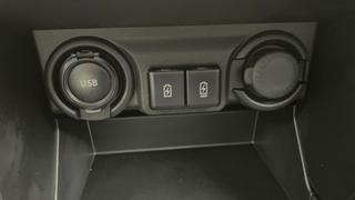 Suzuki Swift  - photo 2