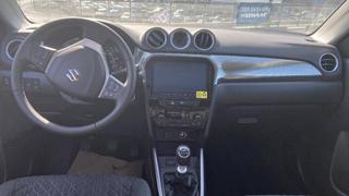 Suzuki Vitara  - photo 2