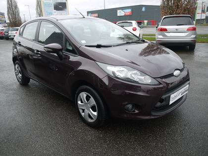 Ford Fiesta - 1.6 TDCI 95CH FAP TREND PLUS 5P - 7 490 €