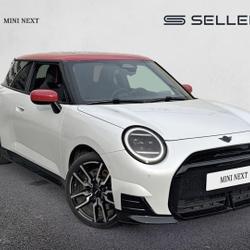 Mini Cooper SE 218ch JCW Fr&eacute;jus