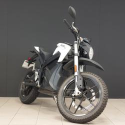 Zero DS  Rez&eacute;