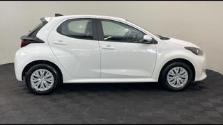 Toyota Yaris  - Dynamic - photo 4
