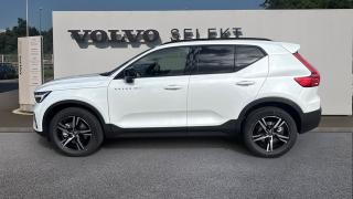 Volvo XC40  - photo 1