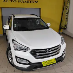 Hyundai Santa Fe F&Eacute; 2.2 CRDI 197 4WD PREMIUM 5PL Br&eacute;hal