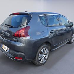 Peugeot 3008 Style Cou&euml;ron
