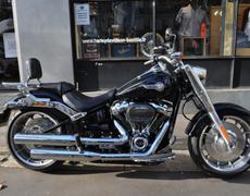 Harley Davidson Softail Paris 11e Arrondissement