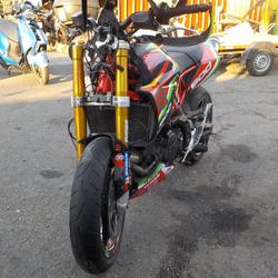 Aprilia Dorsoduro  Arles