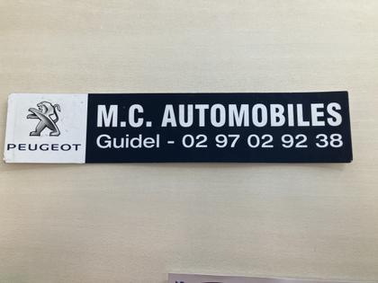 Peugeot 208 - Turbo 100 ch BUSINESS - 18 690 €