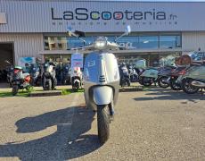 Vespa Primavera Saint-Martin-d'Hères