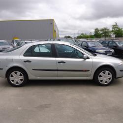 Renault Laguna 2 1.9 DCI 110CH AUTHENTIQUE Saint-Philbert-de-Grand-Lieu