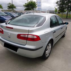 Renault Laguna 2 1.9 DCI 110CH AUTHENTIQUE Saint-Philbert-de-Grand-Lieu