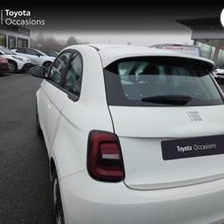 Fiat 500 II e 95ch Ic&ocirc;ne Saint-Berthevin