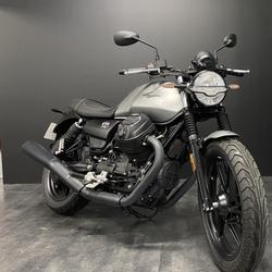 Guzzi V7  M&eacute;rignac