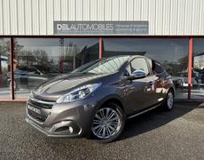 Peugeot 208 - 1.5 BLUEHDI 100CH E6.C SIGNATURE BVM5 86G 5P - 11 490 €