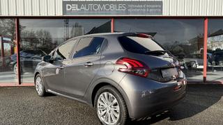 Peugeot 208  - Signature - photo 1