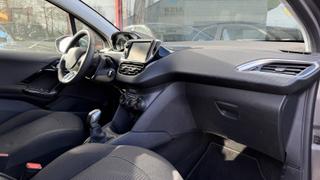 Peugeot 208  - Signature - photo 4