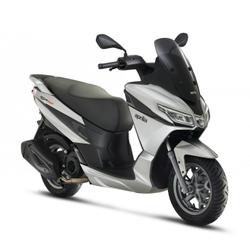 Aprilia SX  Paris 13e Arrondissement