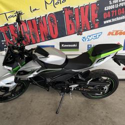 Kawasaki Z  Saint-Germain-Laprade