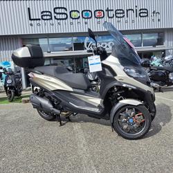 Piaggio MP3  Saint-Martin-d'H&egrave;res