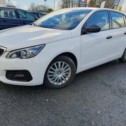 Peugeot 308 II Phase 2 1.2 L PURETECH 110 CV Ploudaniel