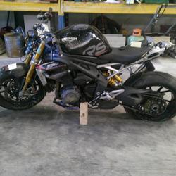 Triumph Speed Triple  Arles