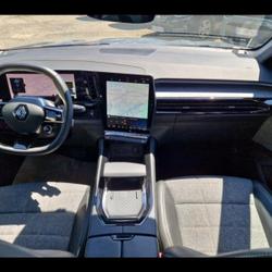 Renault Espace 5 1.2 E-Tech full hybrid 200ch Techno N&icirc;mes