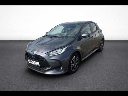 Toyota Yaris - 116h Design 5p MY22 - 18 990 €