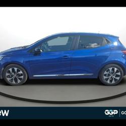 Renault Clio 5 1.6 E-Tech hybride 145ch Evolution N&icirc;mes