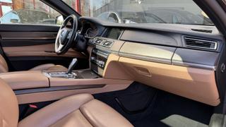 BMW Serie 7  - Exclusive - photo 4