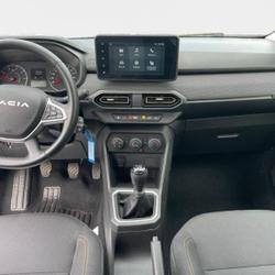 Dacia Sandero 1.0 TCe 90ch Stepway Expression N&icirc;mes