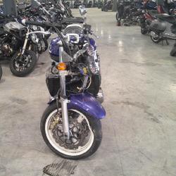 Suzuki GSX  Arles