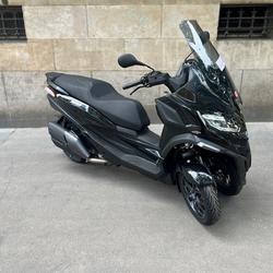 Piaggio MP3  Paris 13e Arrondissement