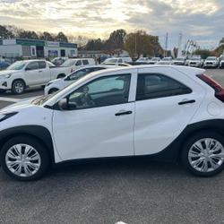 Toyota Aygo X 1.0 VVT-i 72ch Active Business MY23 Mayenne