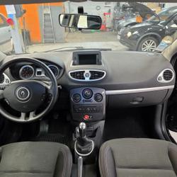 Renault Clio 3 Expression Cou&euml;ron
