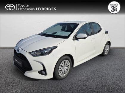 Toyota Yaris - 116h Dynamic Business 5p + Programme Beyond Zero Academy MY21 - 15 990 €