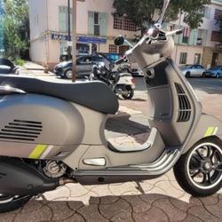 Vespa GTS  Fr&eacute;jus