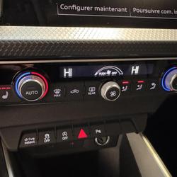 Audi A1 A1 Citycarver 30 TFSI 110 ch BVM6 Design Luxe Vitr&eacute;