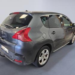 Peugeot 3008 Premium Pack Cou&euml;ron