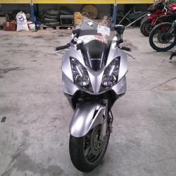Honda VFR  Arles