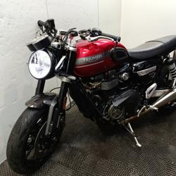 Triumph Speed twin  Pressigny-les-Pins