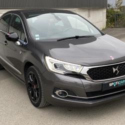 DS DS4 THP 210ch Performance line S&S Vitr&eacute;
